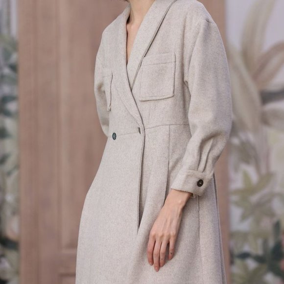 Rare Linennaive Cashmere Coat in Oat | EUC - Picture 6 of 9